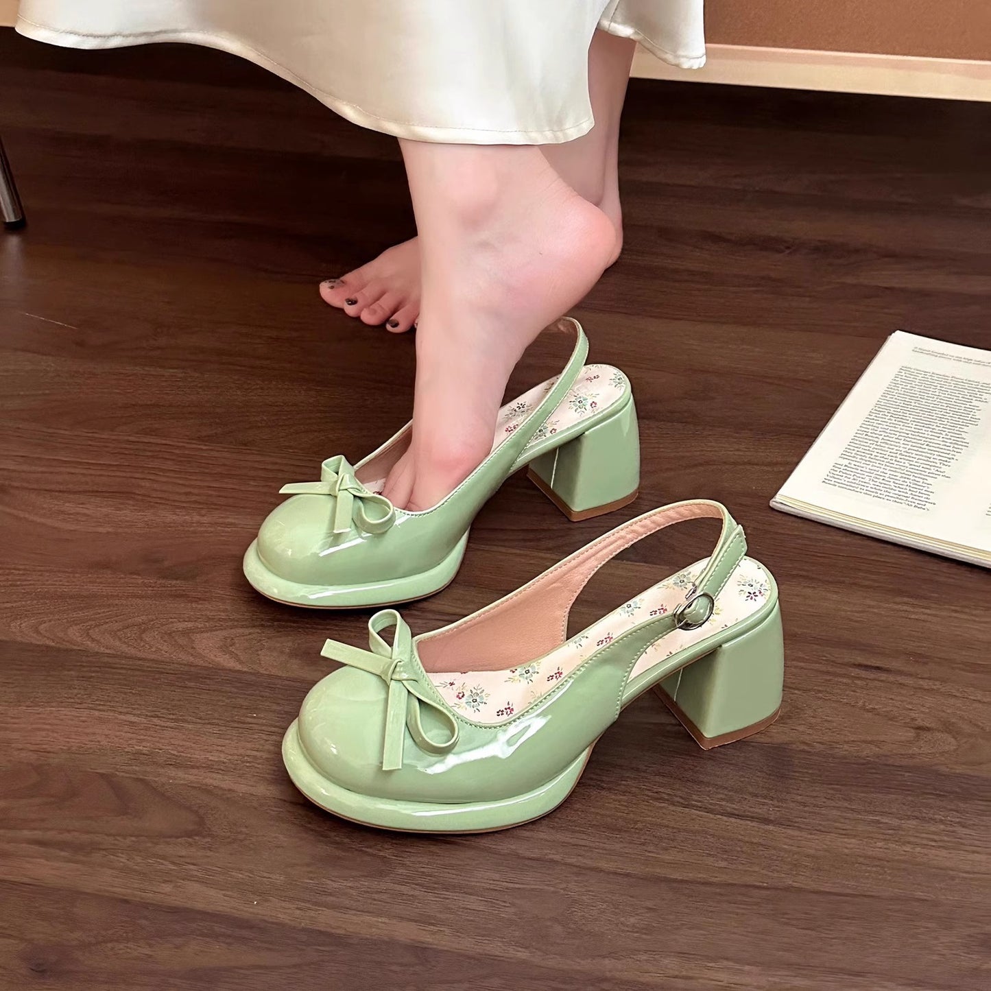 Bow High Heeled Sandals