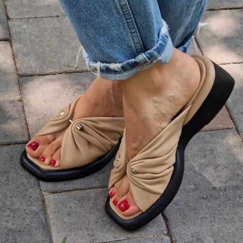 Chic Comfy Soft Flats
