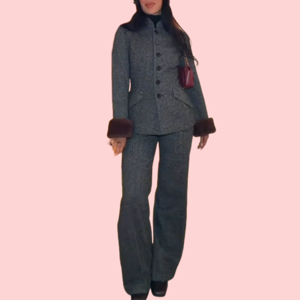 Gray Fleece-Lined Sleeve Blazer & Trouser Suit