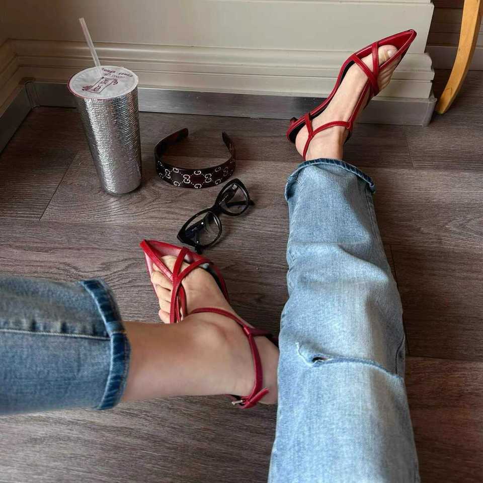 Pointed Toe Strappy High Heeled Sandals