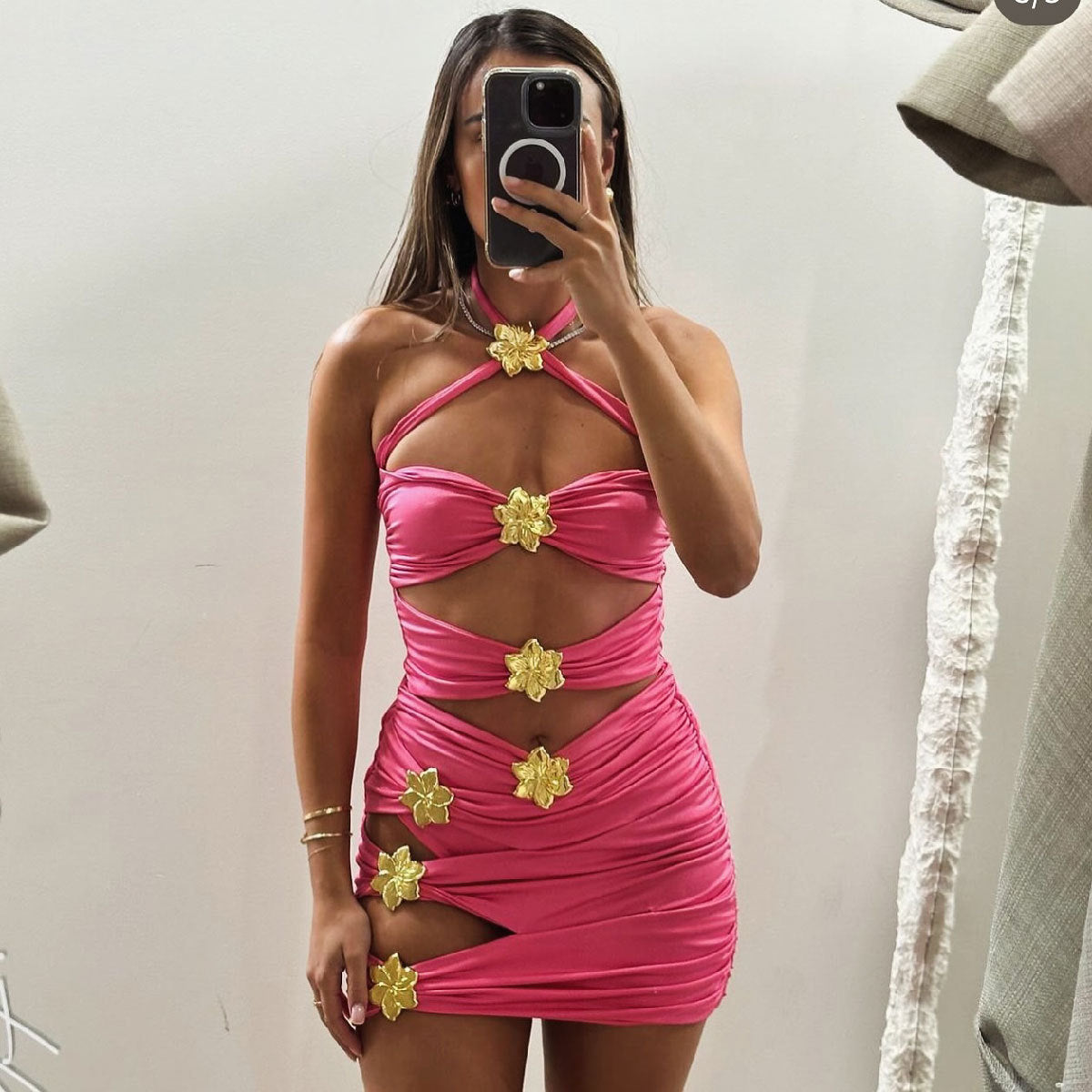 Solid Color Camisole Hollow Out Gold Flower Set
