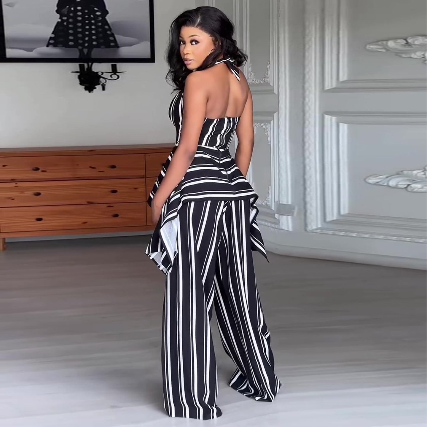 Elegant Backless Wide-Leg Jumpsuit