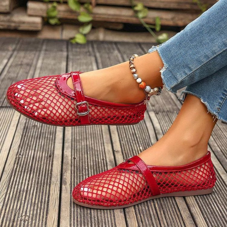 Lace-up Flat Shoes with Silver Buckles