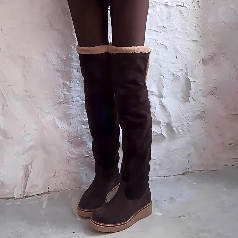 Fleece-lined Flat-knee Suede Boots