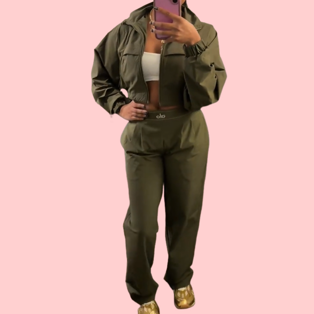 Green Pocket Short Jacket + Quick-Dry Athletic Pants