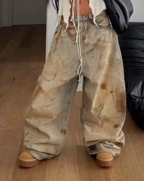 Washed Distressed Jeans